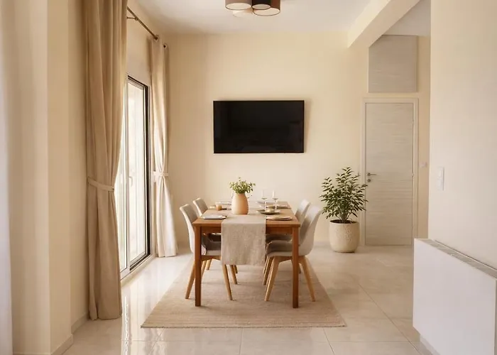 Grand Family By The Sea Villa